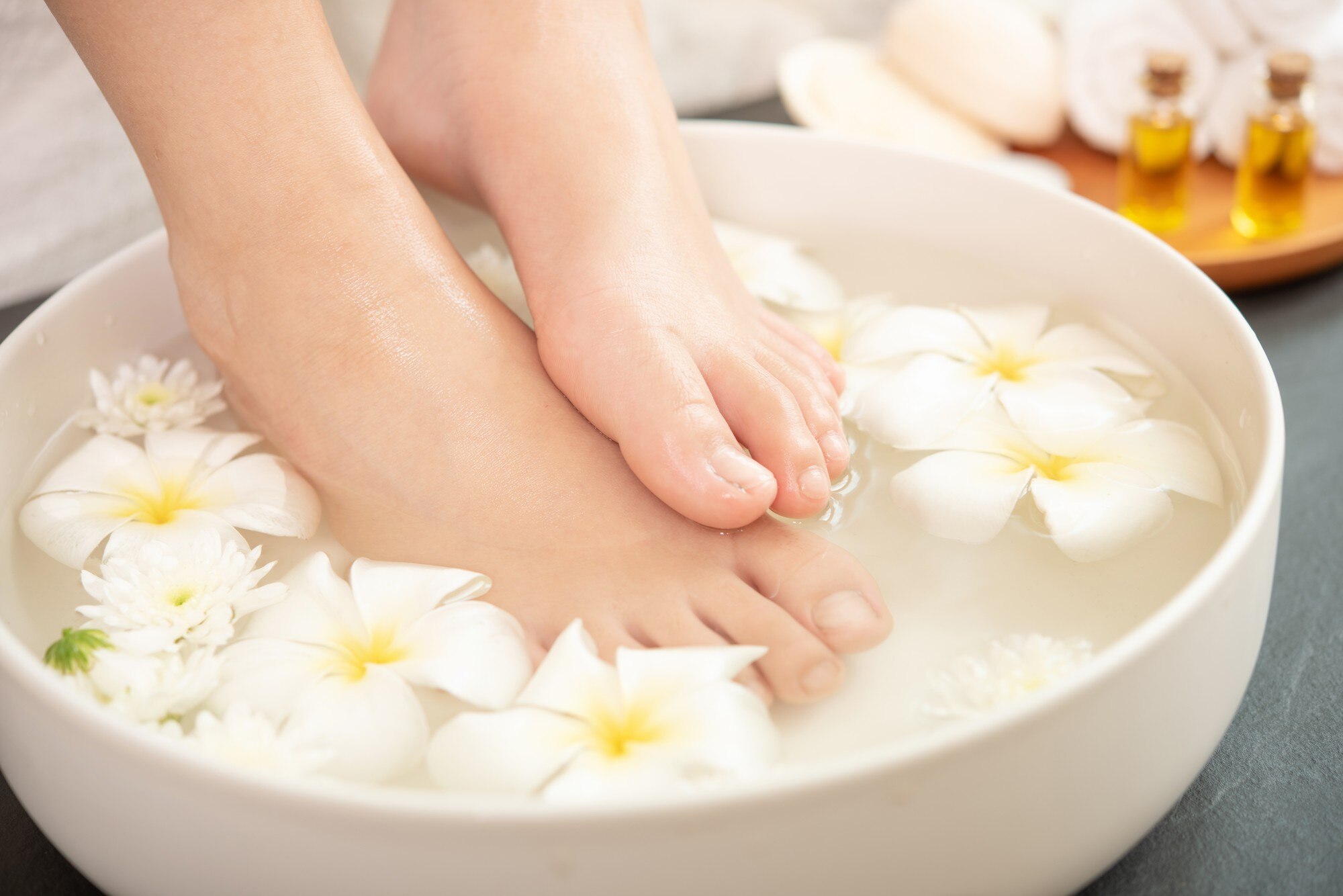 tratamiento spa producto pies femeninos spa manos 1150 37700